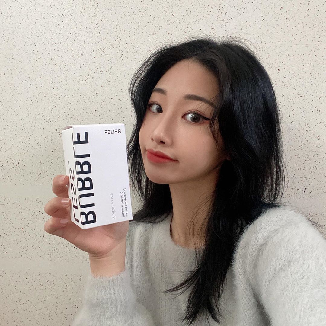 강인영 ღ on Instagram: “버블레스 릴리프✨ . 그날이 다가오면 나도, 내 주변 사람들도 날 두려워 한다  몸 뿐만 아니라 기분도 오락 가락 .... 👿!! 그러다 찾은 인생템 필수템 = 버블레스 릴리프 . ✔️건강기능식품은 원료 꼭 체크하고 먹는데  월경전증후군 해소에…”