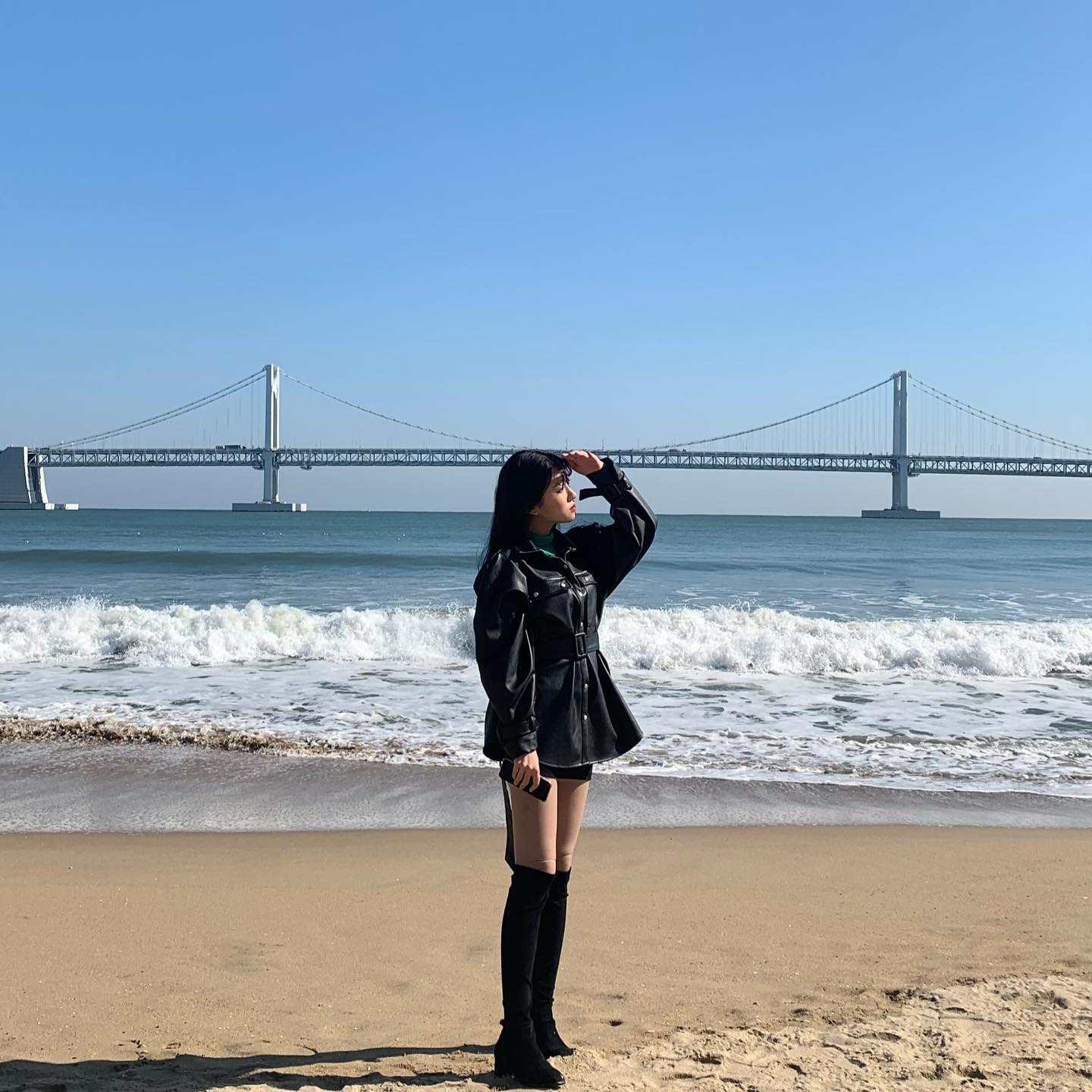 🌊