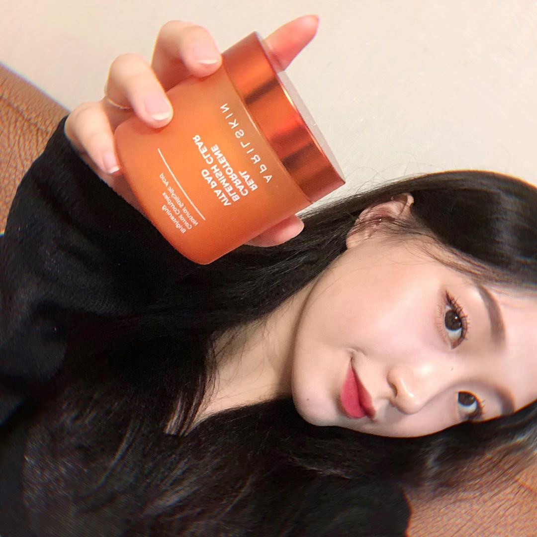 졔 on Instagram: “리얼 캐로틴 블레미쉬 클리어 비타 패드✨ ✔️기존 캐로틴 라인의 요철/잡티 케ᄋ