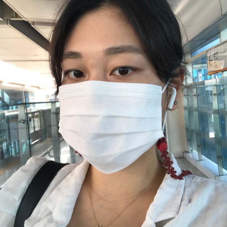 코로나 필수 아이템 "국산일회용마스크" 목화솜 필터로 숨쉬기 편안해요/코모드마스크