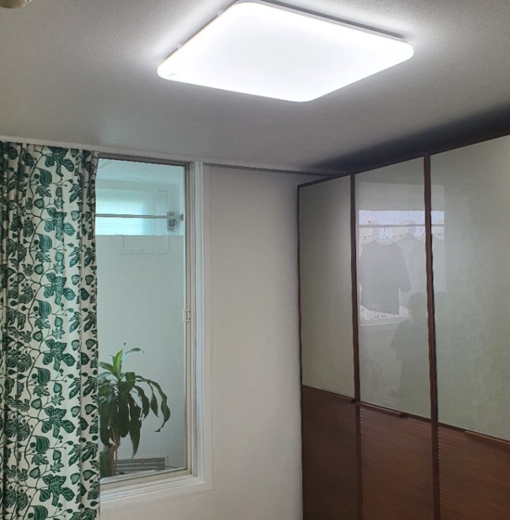 플리커프리 빛확산이 좋은 솔라루체 더집에 LED등 : 셀프인테리어 LED 전등 거실등 주방등 설치하기!