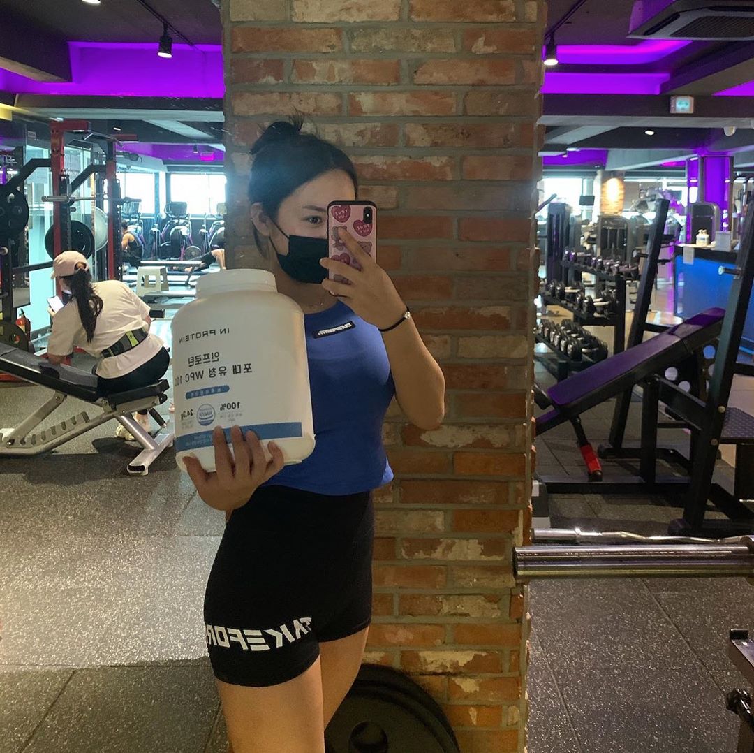 주 현 진 (@joo.h_j) posted on Instagram • Aug 27, 2020 at 4:20am UTC