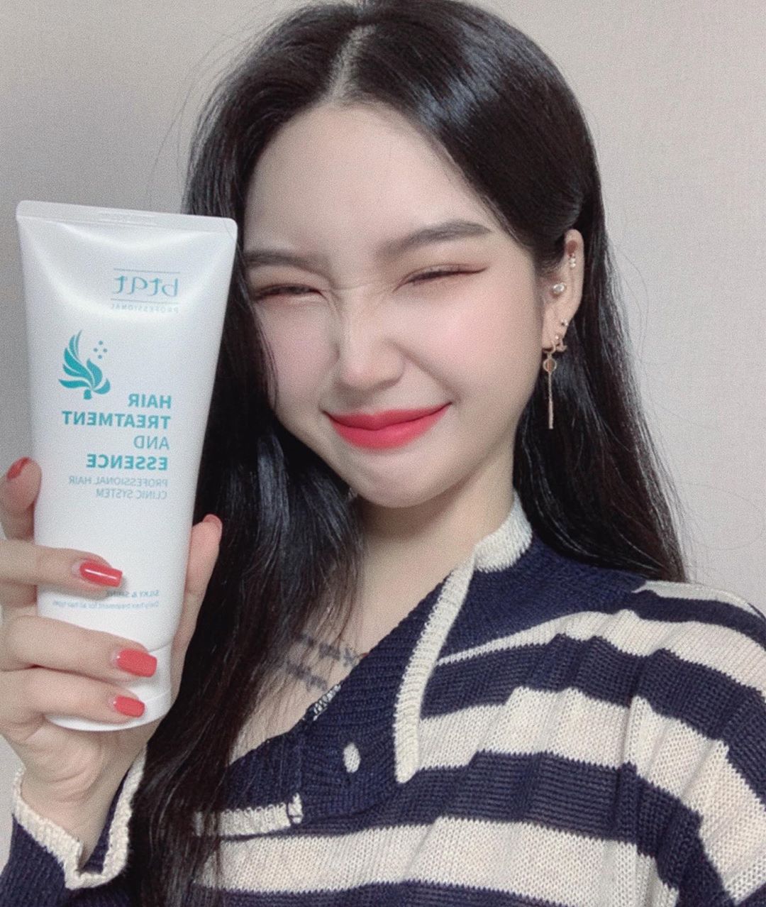 🔒서지영님 on Instagram: “🖤비티큐티 헤어 트리트먼트 앤 에센스🖤 네이버 쇼핑검색어 헤어케어ᄇ
