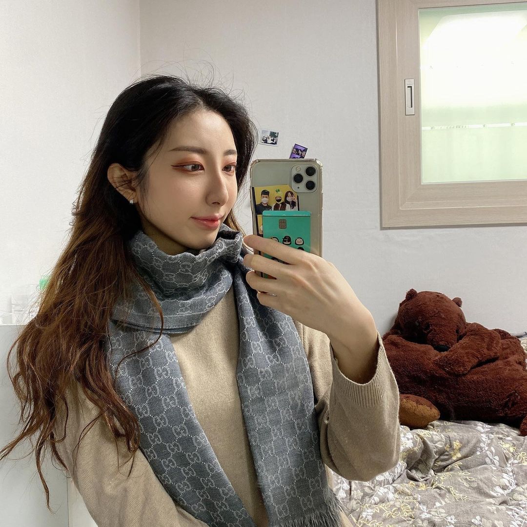  “#광고 #협찬 명품 중고 직거래 어플 "브랜드쉐어"를 소개할게요! 수수료가 따로 없고 신분증 얼굴대조 인증을 통해…”