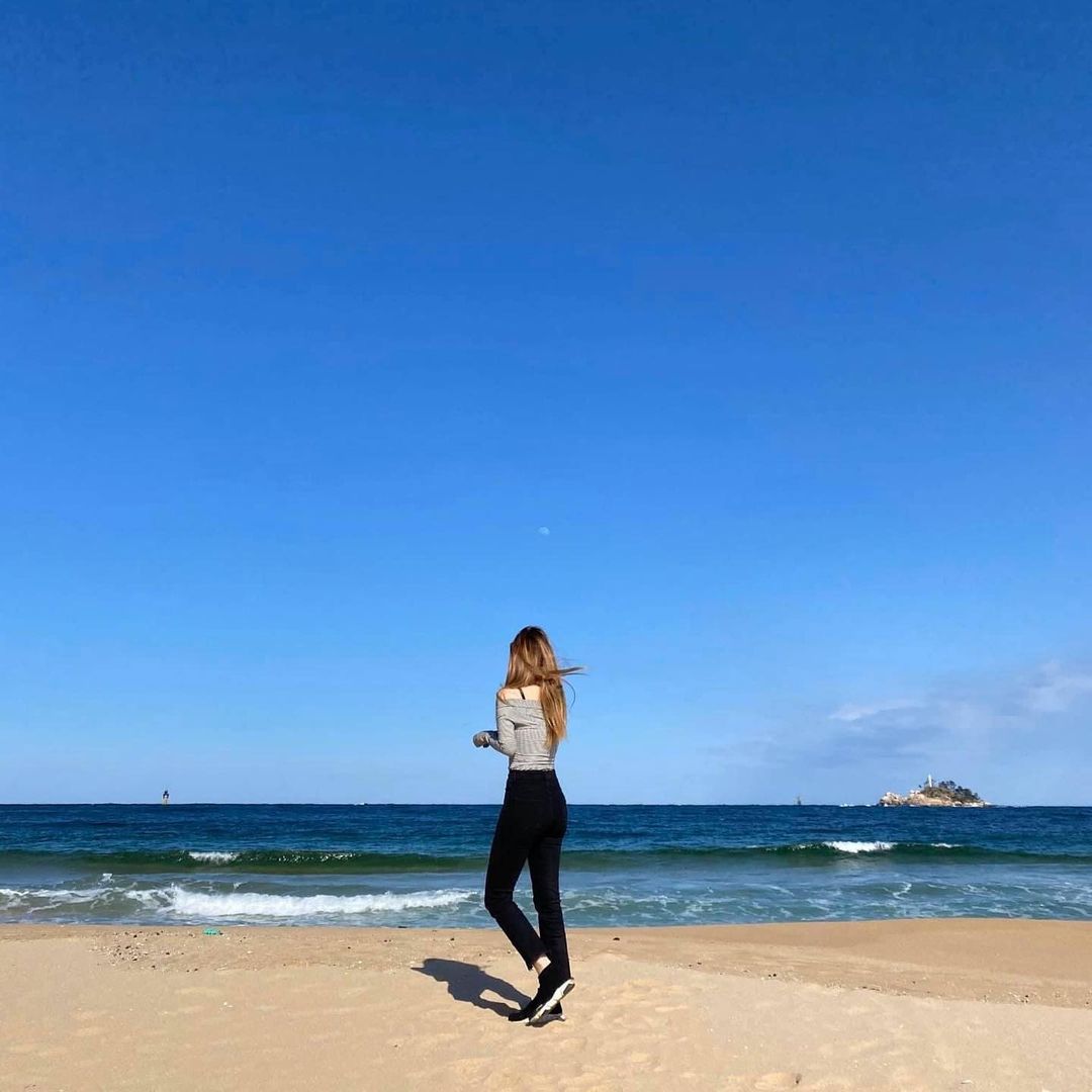  “#광고 #협찬 #브랜드쉐어 ⠀ ⠀ 국내최초 여자들의 명품리셀마켓 직거래 어플리케이션 브랜드쉐어를 소개합니당‼️ "No 수수료, 쉽고 안전한 거래, 에티켓크레딧" ⠀ 하단 링크에서 다운 가능해요❕ -애플 앱스토어 :…”