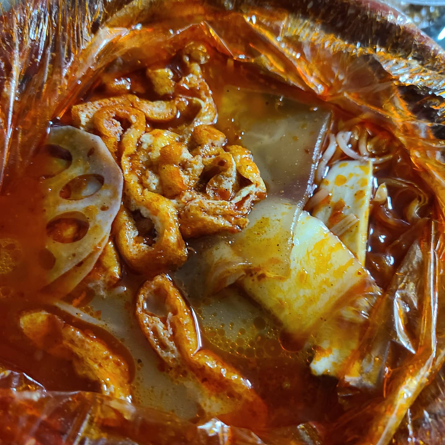 마라탕탕

#마라탕 #춘천마라탕 #중당추가 #중국당면 #야채 #버섯 #분모자 #쫀득쫀득 #jmt #쵝오야 #맛있어
#마라중독 #은 아니고 ㅎㅎ
그래도 중독성 있다