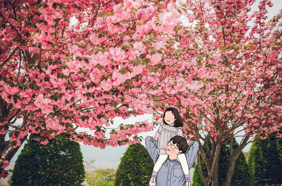 겹벚꽃 흩날리던-
이천이십년의 어떤 봄날 내 사랑들•‿•
그리고, #유나드로잉
⠀
⠀
⠀
⠀
⠀
#아이패드프로 #엄마가찍어주는사진 #야외스냅 #추억스타그램 #라인드로잉 #가족사진드로잉 #따뜻한그림