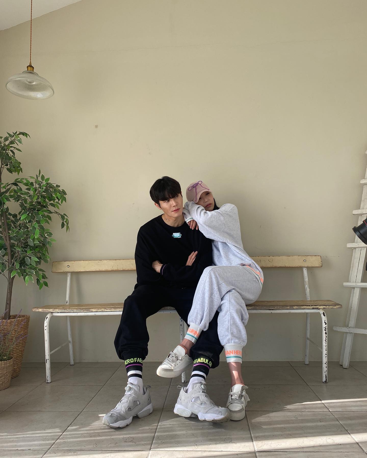 #룩북촬영
이번 촬영은 아가야도 함께 

모두모두 수고했어요~

-
#얼반에디션 #urbanedition
#2021룩북 #스튜디오촬영
#아동모델 #모델 #디자이너브랜드