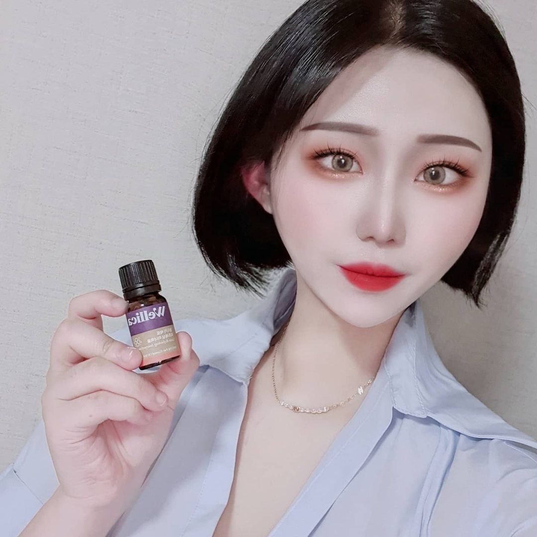 秀娟 on Instagram: “#제품제공 웰리카 락토 리프레싱 이너퍼퓸 국내최초! 세포 생물학 박사가 설계한 프리미엄 이너퍼퓸으로, 비건 인증. 락토바실러스 발효 용해물 유산균 함유되어 있으며,