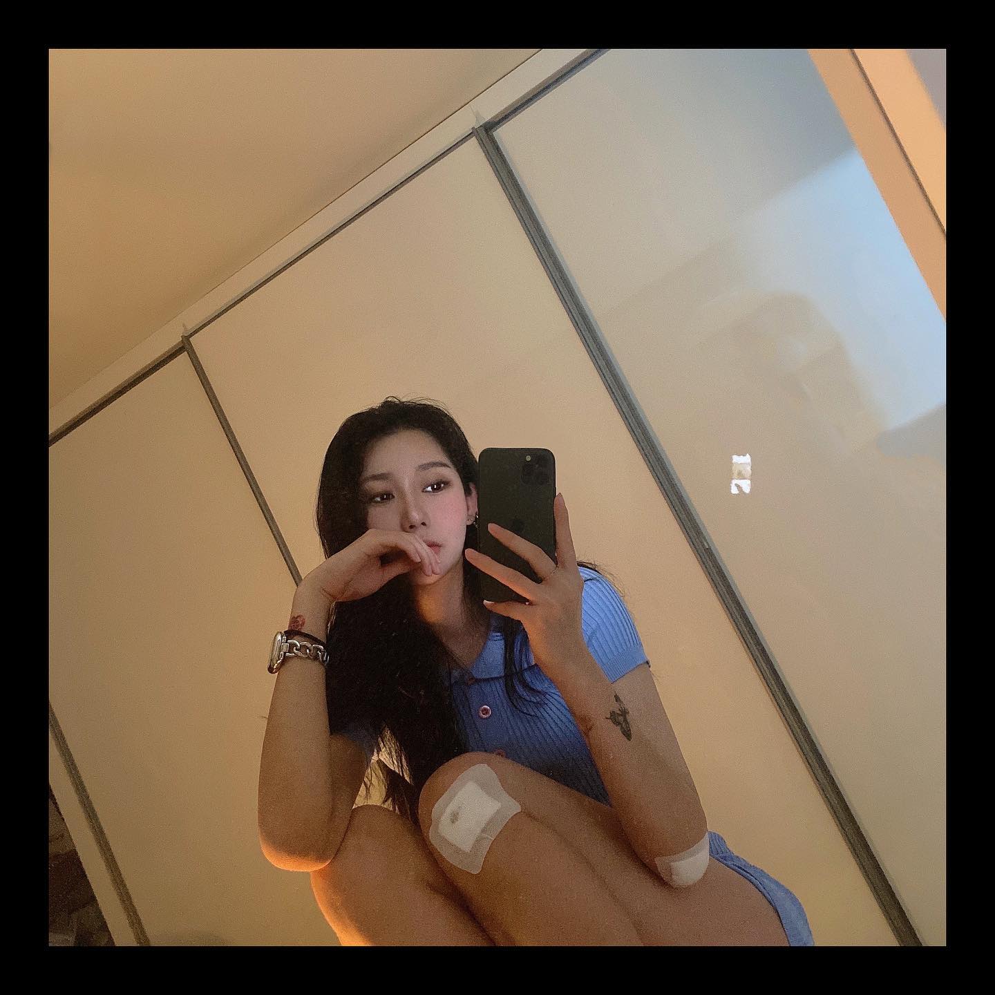 🌟
.
.
.
.
.
.
.
.
.
.
.
.
.
.
.
.
.
.
.
.
.
#일상 #직장인 #26 #좋아요반사 #인친 #소통 #오늘뭐입지 #패션 #첫줄반사 #댓글반사 #데일리룩 #오오티디 #오늘의훈녀 #집순이 #맞팔 #감성 #likeforlikes #ulzzang #ootd #daily #dailylook #tattoo #life #셀카 #거울샷 #전신샷 #fashion #style #selflove #타투