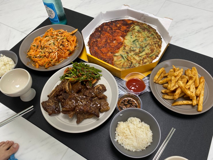 8월 15일 : 신혼집 집콕 놀이(술과 함께한 잠이 엄청 잘오는 집)