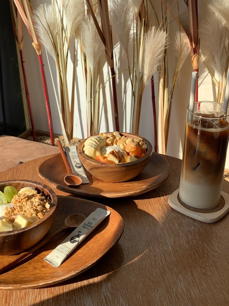 천안 신불당 카페 • 그릭요거트 맛집 온띠에라