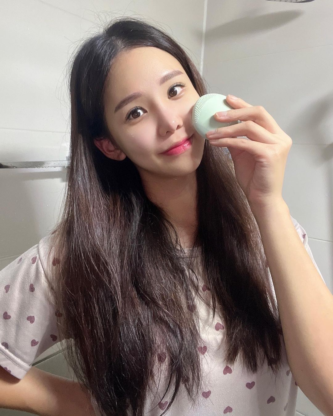 유주 🇰🇷 (@lily_ujoo) posted on Instagram • Nov 29, 2021 at 2:17pm UTC