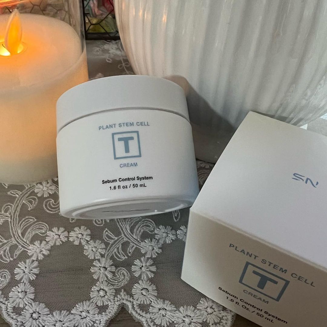 소지원 (스물하나) on Instagram: “💚에스엔 티크림💚 ✨주목 줄기세포 배양액 베이스 ✨무첨가 성분이 7개 ✨피부의 유수분 밸런스 유지 ✨순하고 자극❌ 에스엔 티크림