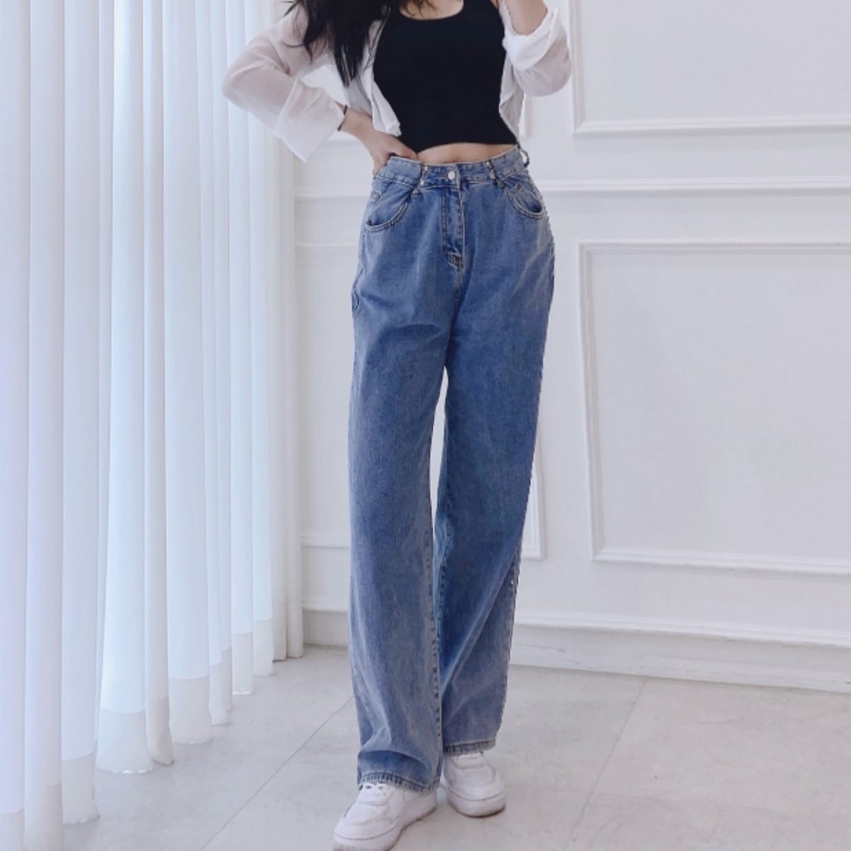 허리 큰 바지들 입을 수 있게 해주는 고리?
왜 이제 산거징🤔
너무 좋은데 말이쥬