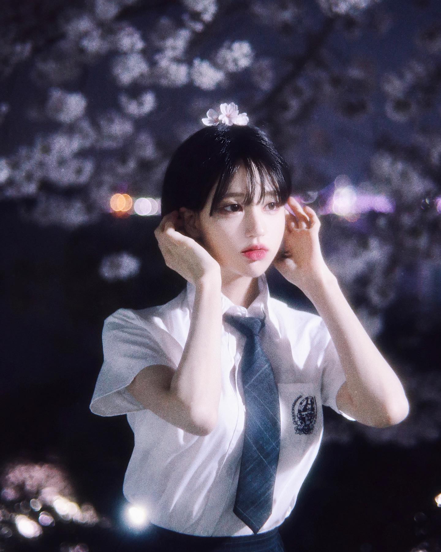 📷#쵸파필름
밤벚꽃과 은하님🌸
요정이 확실🧚🏻‍♀️
.
.
올해는 벚꽃스냅 짜놓은 스케쥴표가 너무 빡세서
들어오는 밤벚꽃문의에도 슬픈답변을 드릴수밖에 없었는데🌝
내년 벚꽃스냅 시즌에는 스케쥴을 더 잘 짜서
밤벚꽃 함 넣어볼께욤💙
.
.
5~6월 스냅촬영 예약받고있습니다:)
촬영문의는 DM이나 카톡으로 부탁드립니다🐰🐰🐰
#벚꽃스냅