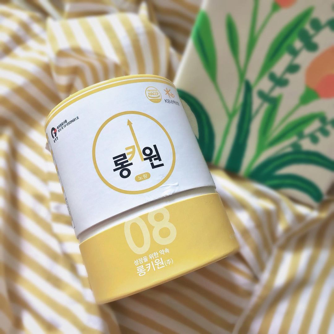 혜인 on Instagram: “#제품제공 @longkione_official @reviewmaker_official ⠀⠀⠀ ⠀⠀⠀ ⠀⠀⠀ 📈매일 성장하는 아이를 위해 🚦신호등 롱키원으로 더 자랄 수 있도록 ! ⠀⠀⠀ ⠀⠀⠀ 구매한 아이들에
