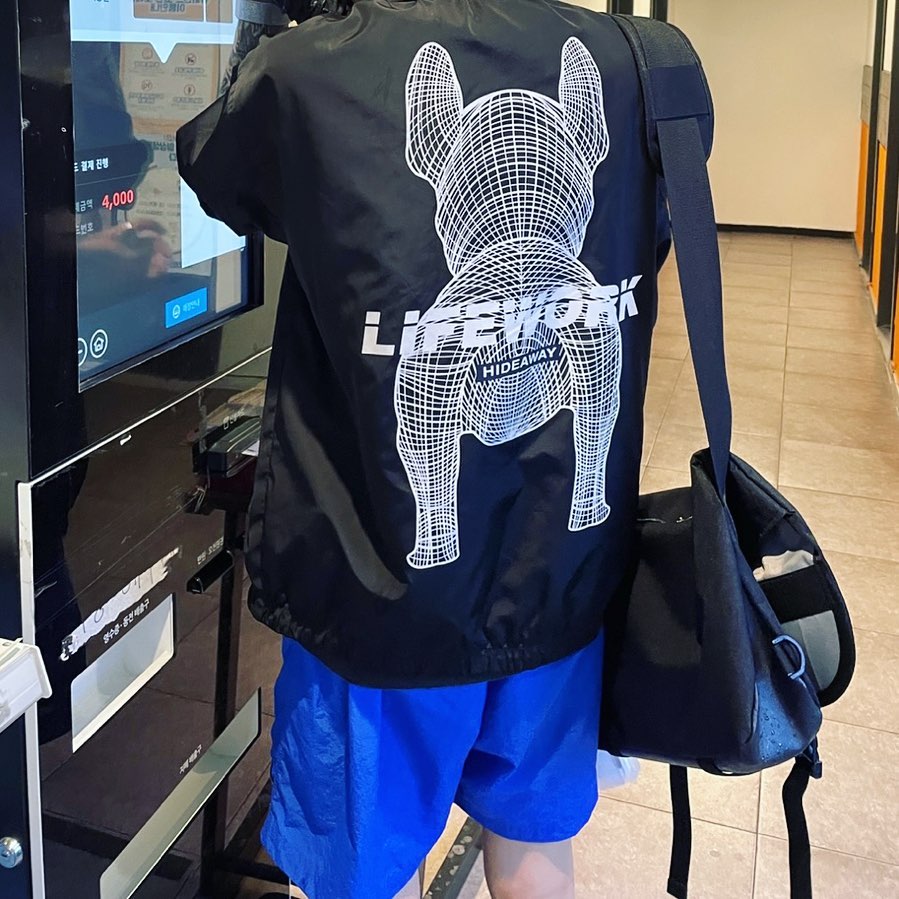 LIFE WORK
.
.
.
lifework.official