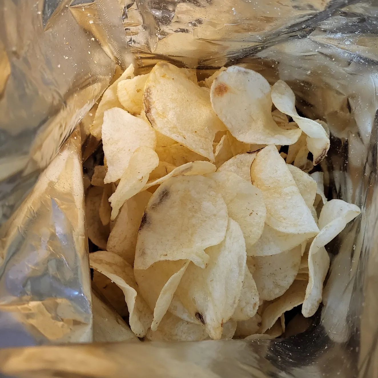 #인간사료 #Lays #레이즈 🍟🍿
최애 감자칩 🥔 먹으면서 #돌싱글즈3 본방사수 ^3^ #코스트코 대용량 넘 쥬아..♡ 아니 근데.. #제발그만좀먹어라