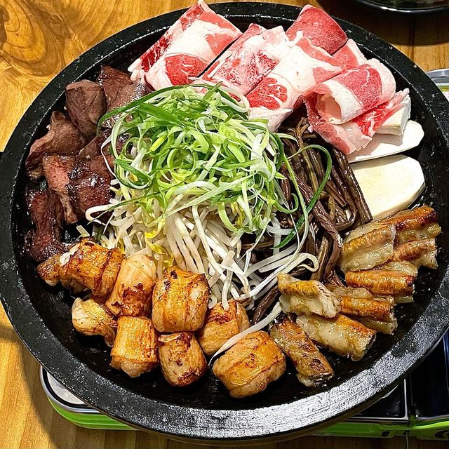 냠꾸 | 먹스타 on Instagram‎: "#협찬 [대구 죽전역 곱창] #솔베곱앤덮 곱창 대창 대대존맛인 솔베 곱앤덮 🤍 입구쪽에서 사진찍고 있었더니 안에서 나온 손님분이 “여기 맛집이에요 ~ 내가 맛