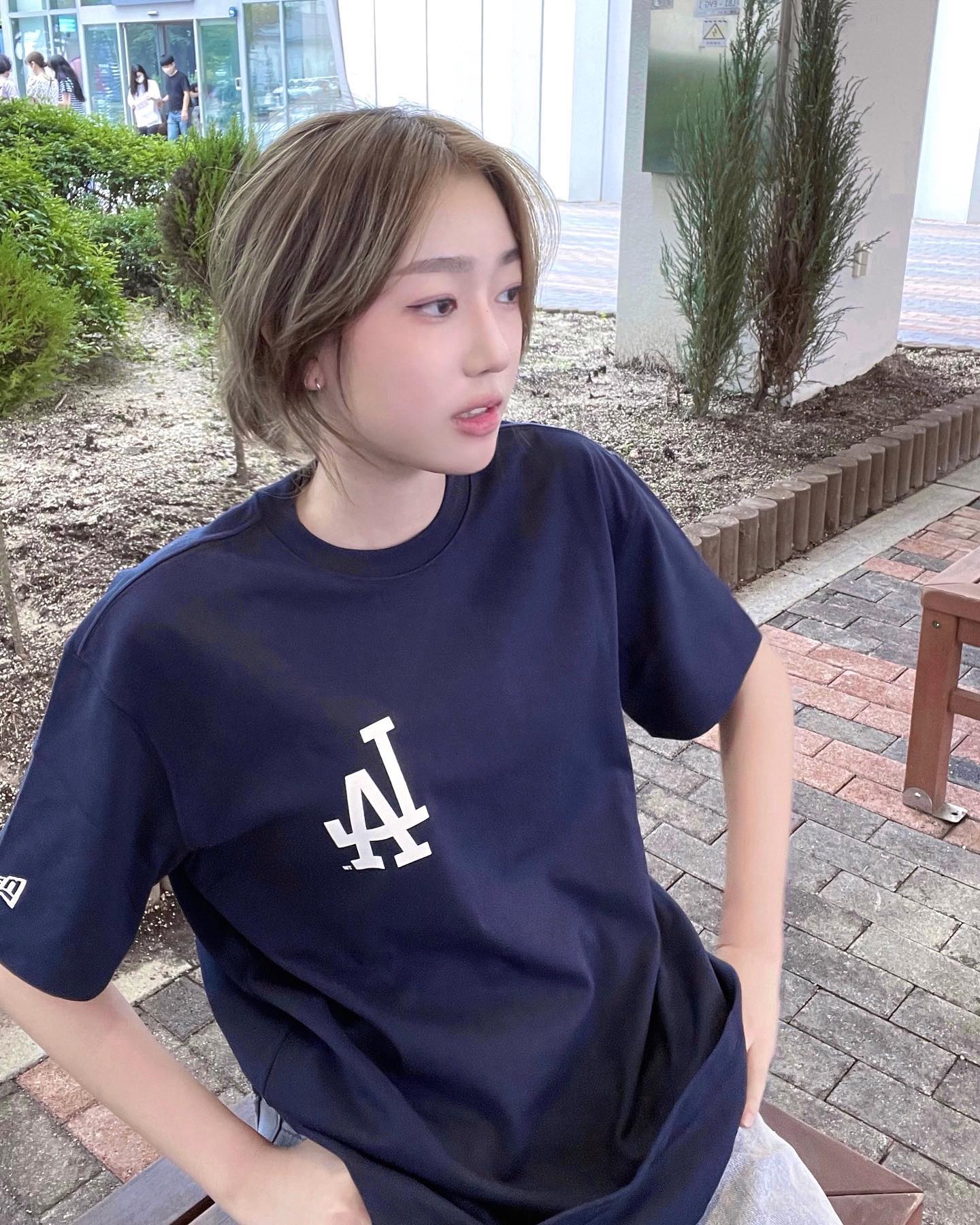 에