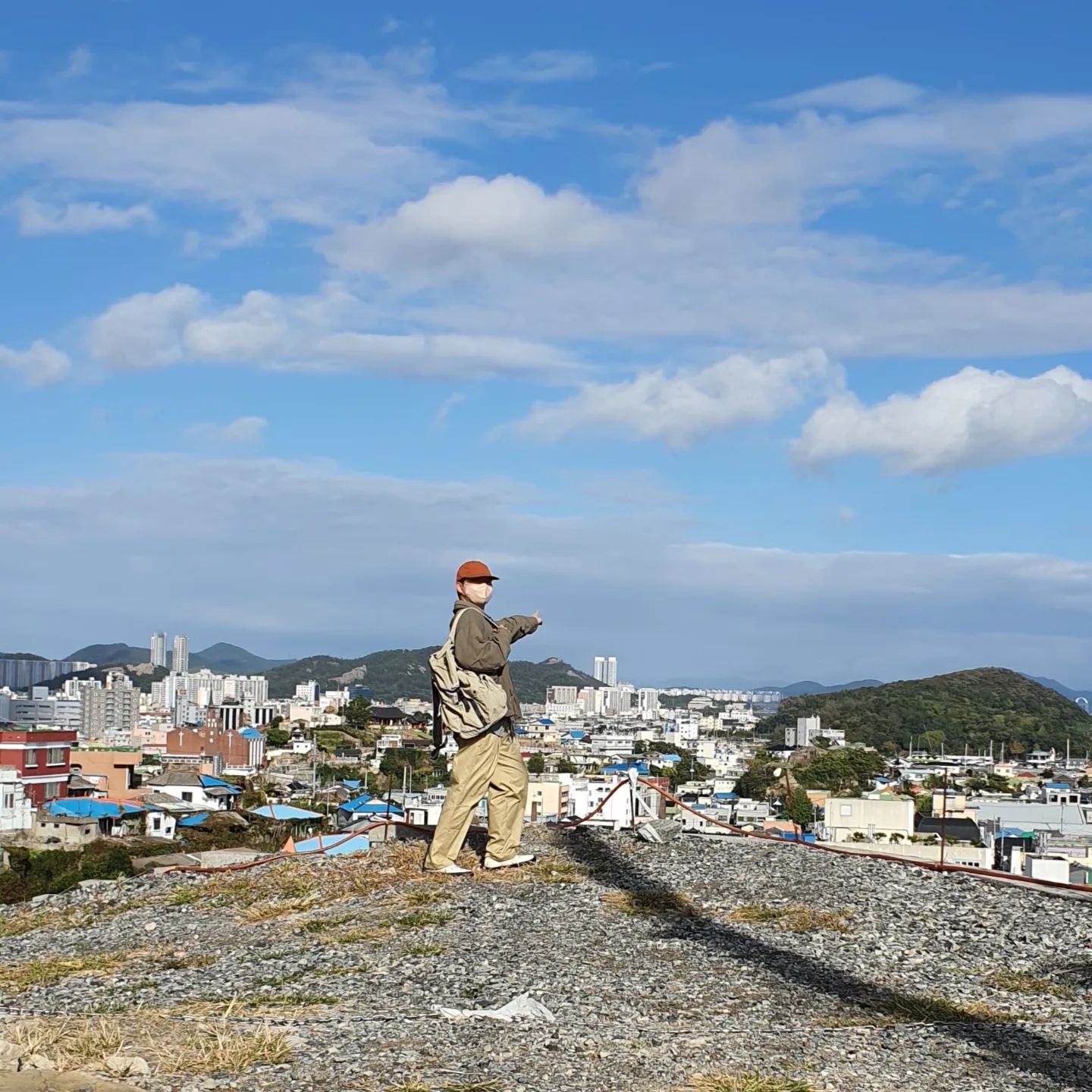 목포까지 와서
바다 안보고 하이킹하기 🏕🙋‍♂️