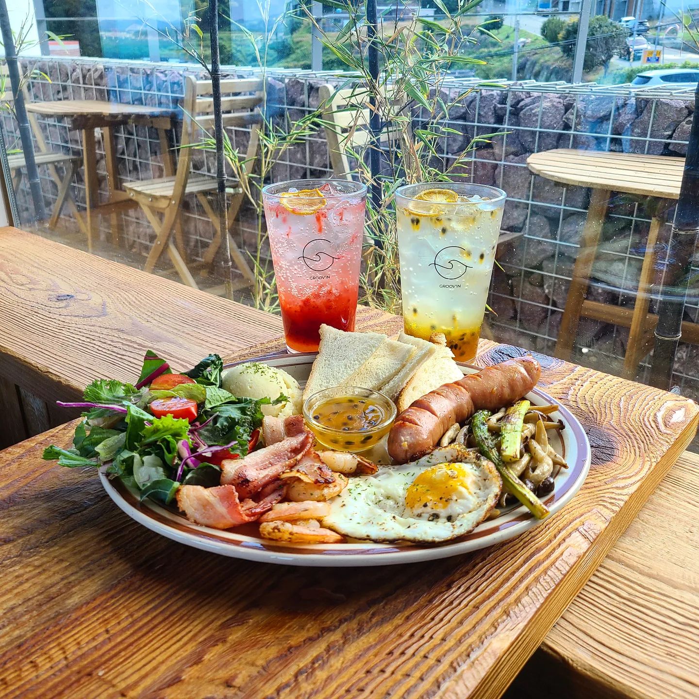 #그루브인 #거제카페

제주감성 신상카페💙

브런치가 너무 맛있는 곳👍