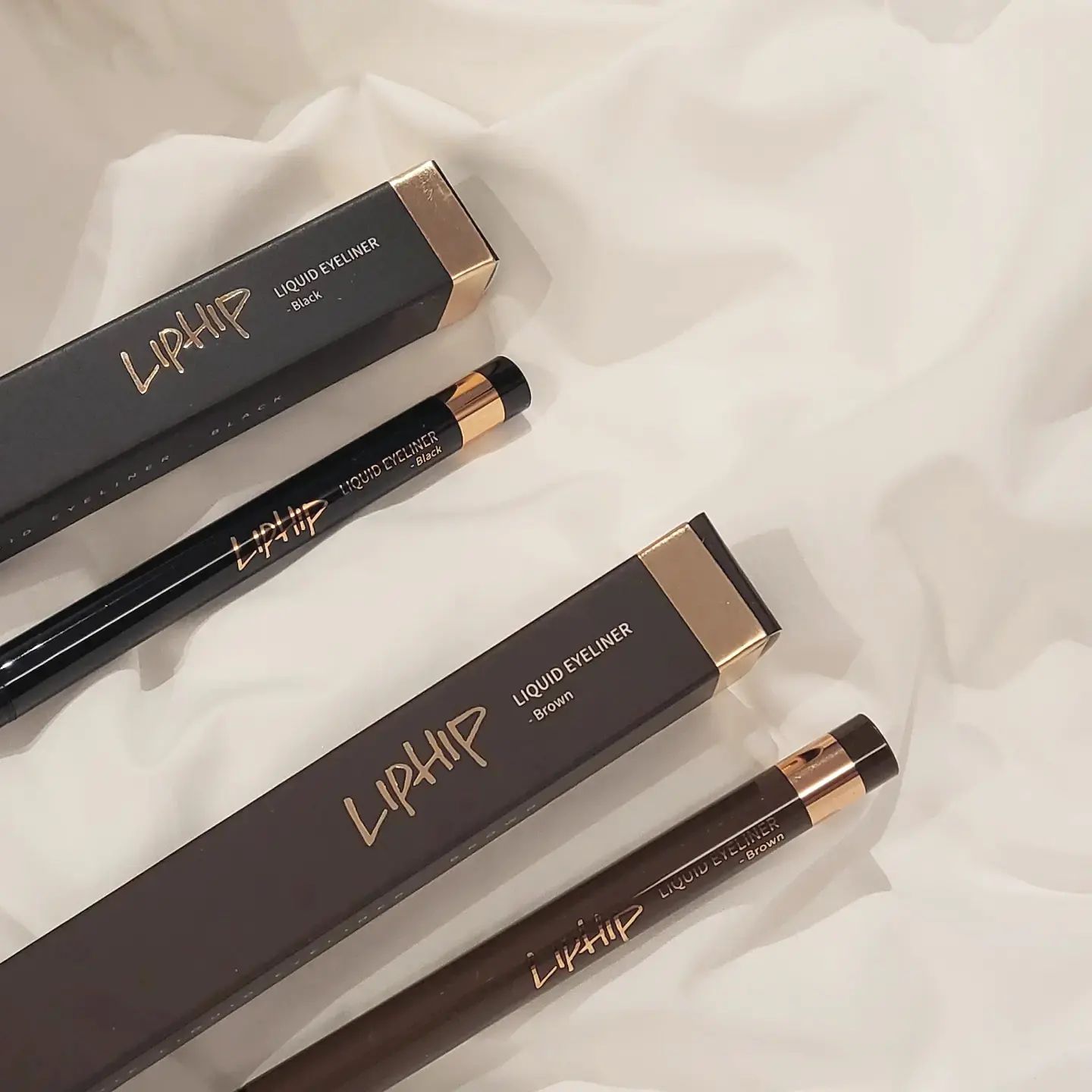 #협찬 _립힙 리퀴드아이라이너
liphip.co.kr

_
#립힙 #liphip #리퀴드아이라이너 #아이라이너 #롱래스팅아이라이너 #붓펜아이라이너#아이메이크업 #브러쉬라이너 #초슬림라이너 #눈화장 #붓펜라이너추천 #리퀴드아이라이너펜슬추천