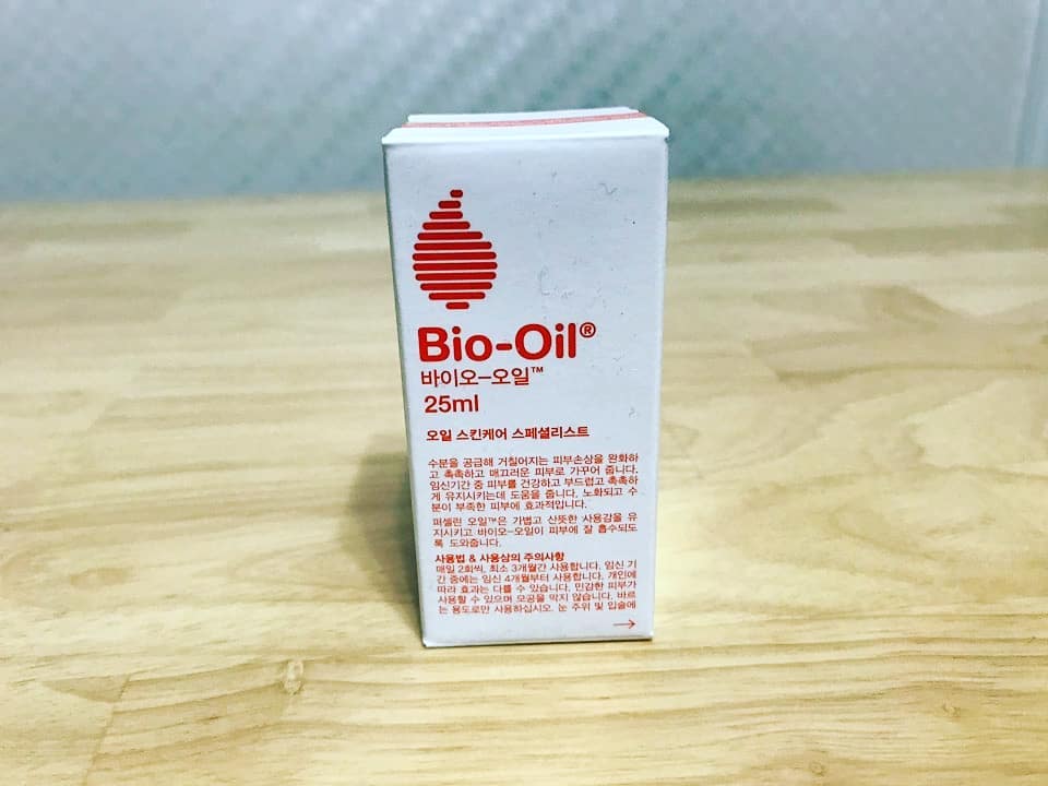 @sky98736228 on Instagram: “안녕하세요!  한파에 잘 지내고 계신가요?  날씨가 추워지면서 몸과 얼굴이 건조해지기 시작했어요. 건조하다 못해 정전기까지 일어나네요. 그래서 오늘은 머리부터 발끝까지 사용할 수 있는 멀티 오일을 사용한 후기를 적어볼까 해요. 개가 사용한 오일은…”