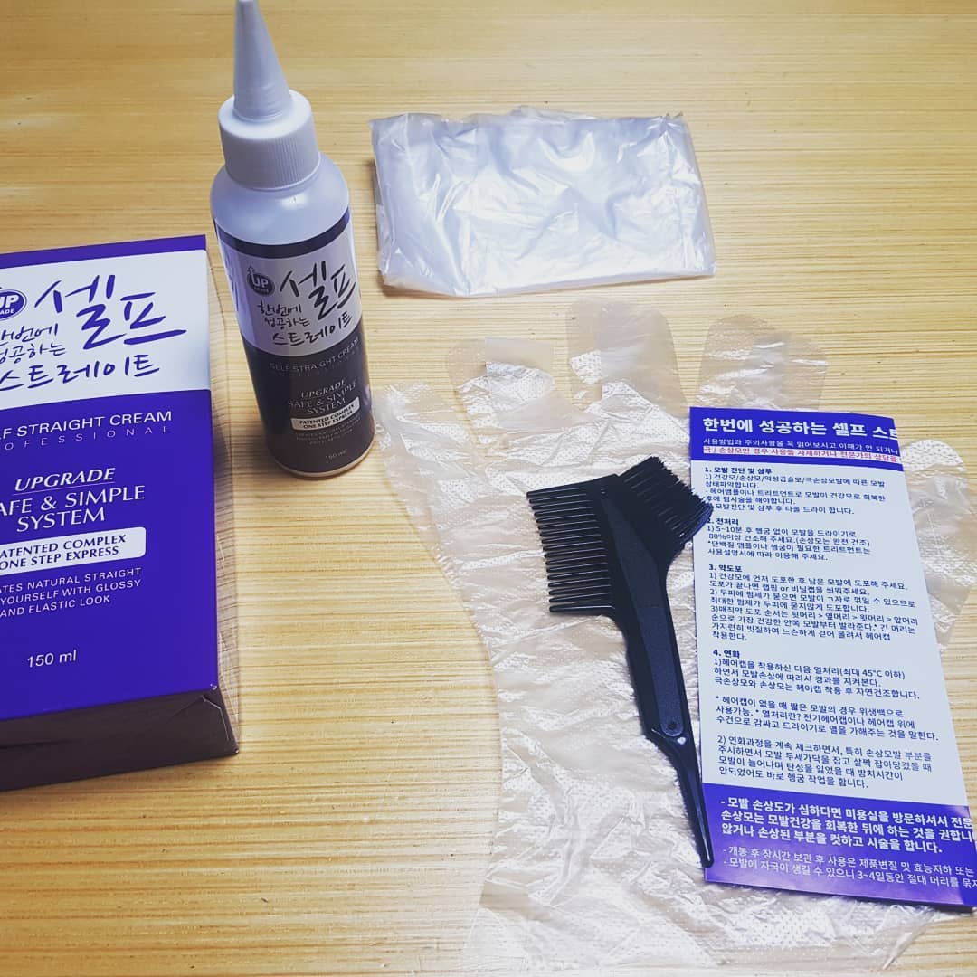dream_share on Instagram: “#리뷰 -제형은 보통 린스보다 묽은제형으로 바르기 쉽고 흐르지않아서 좋음 -특히 바르고 머릿결 상태에따라 도포시간있는데~전 손상모라 7~10분간(짧아서 좋음) -머릿