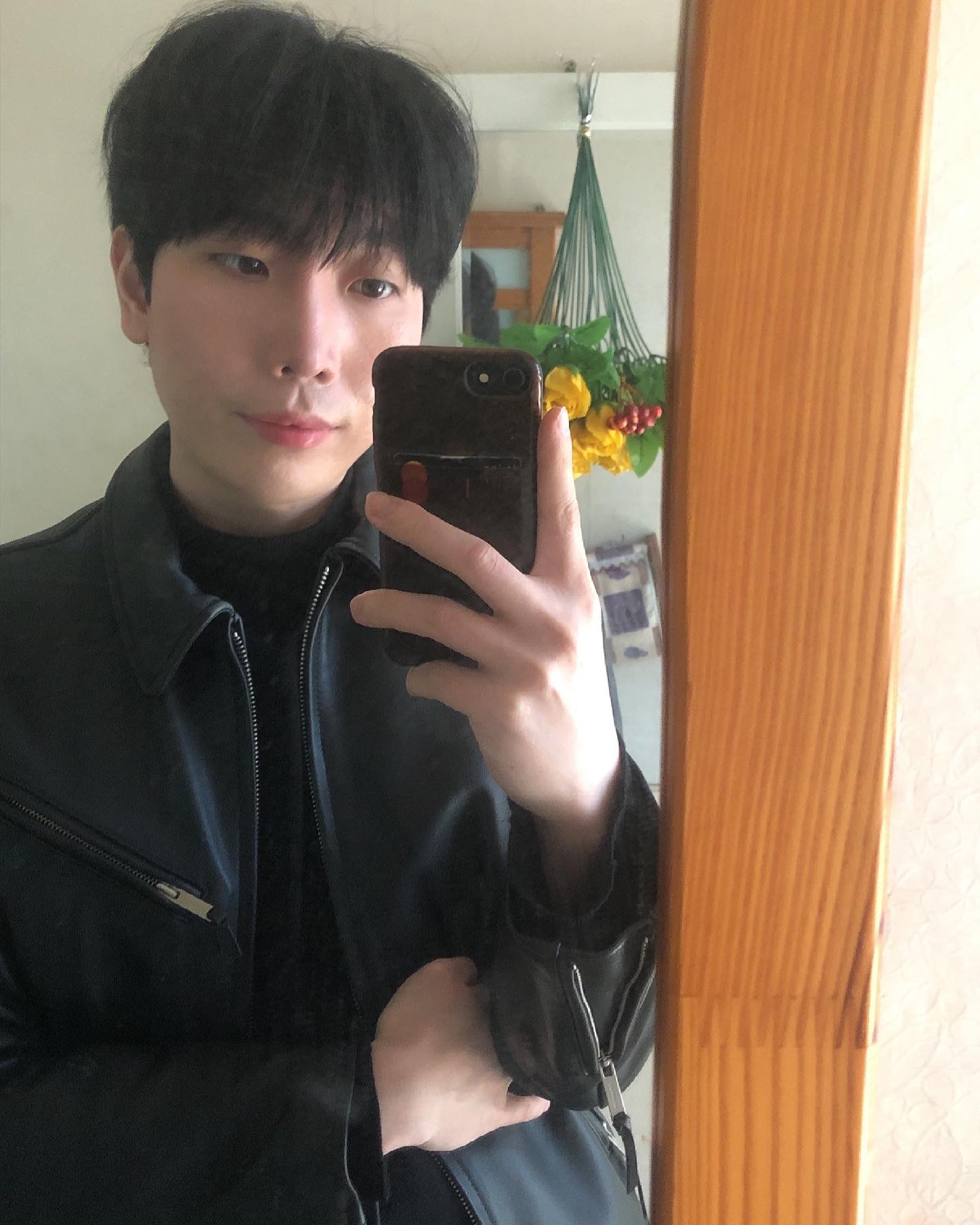 날이 좋아졌다 라이더입기 딱좋은 날씨#월요일#싱글라이더자켓#에이징씨씨씨