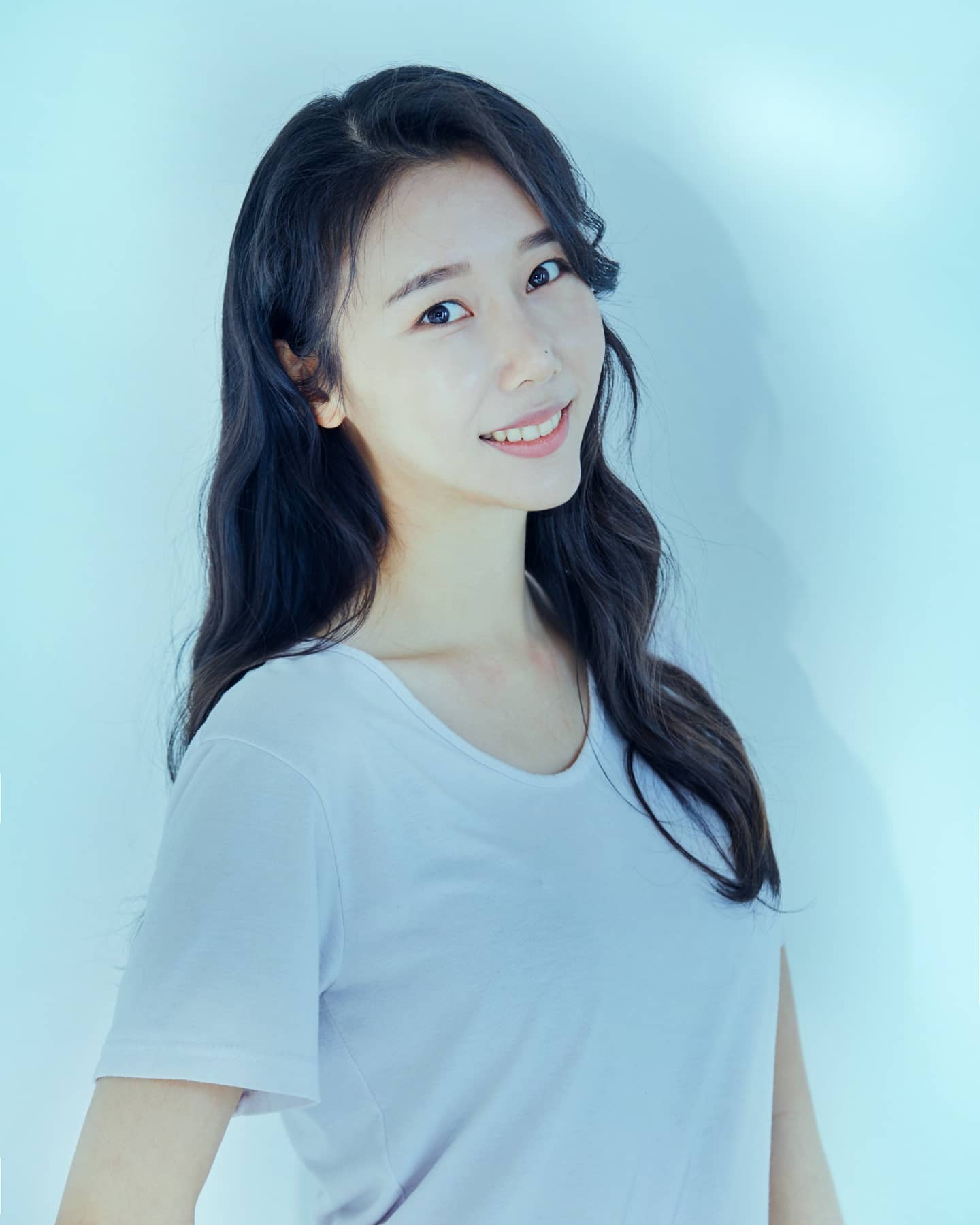 푸릉 푸릉❤

#비비드스튜디오 #프로필사진 #배우프로필사진 #배우프로필 #연기자프로필 #여자프로필사진 #프로필사진촬영 #프로필사진잘찍는곳 #프로필스튜디오