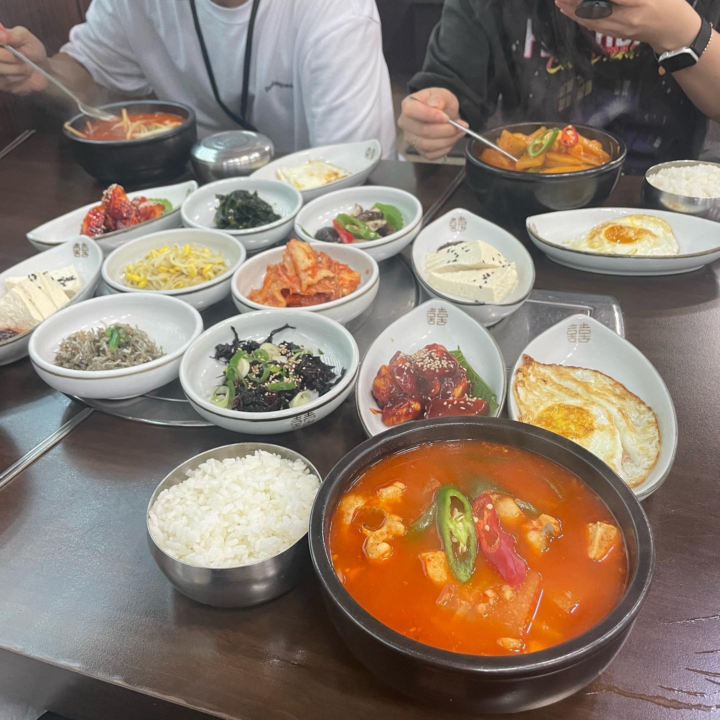 통영 장어국 맛집 "장어생각"
먹어본 장어국 중에 1등 👍🏻