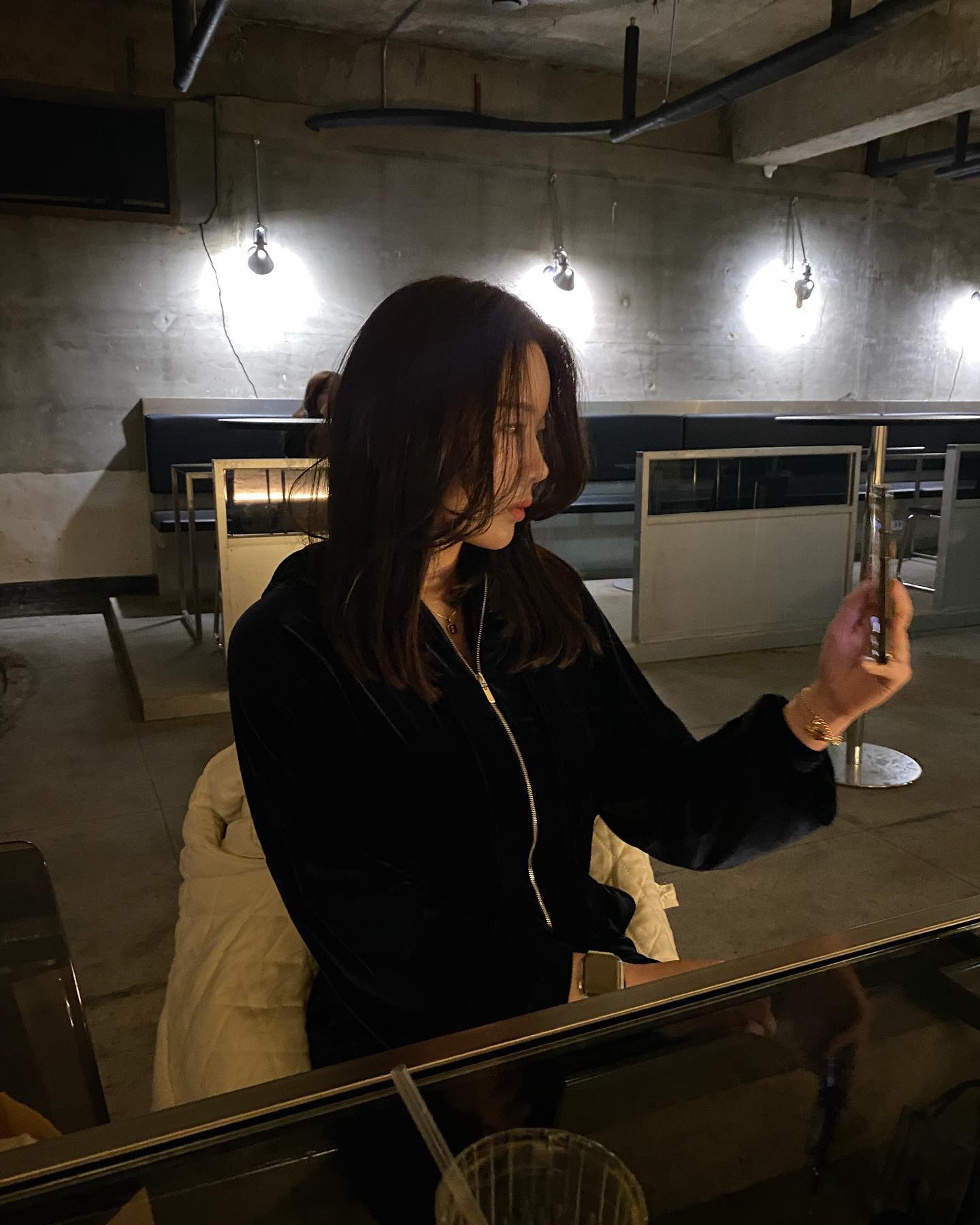 누가 내 머리카락좀 치5라‼️