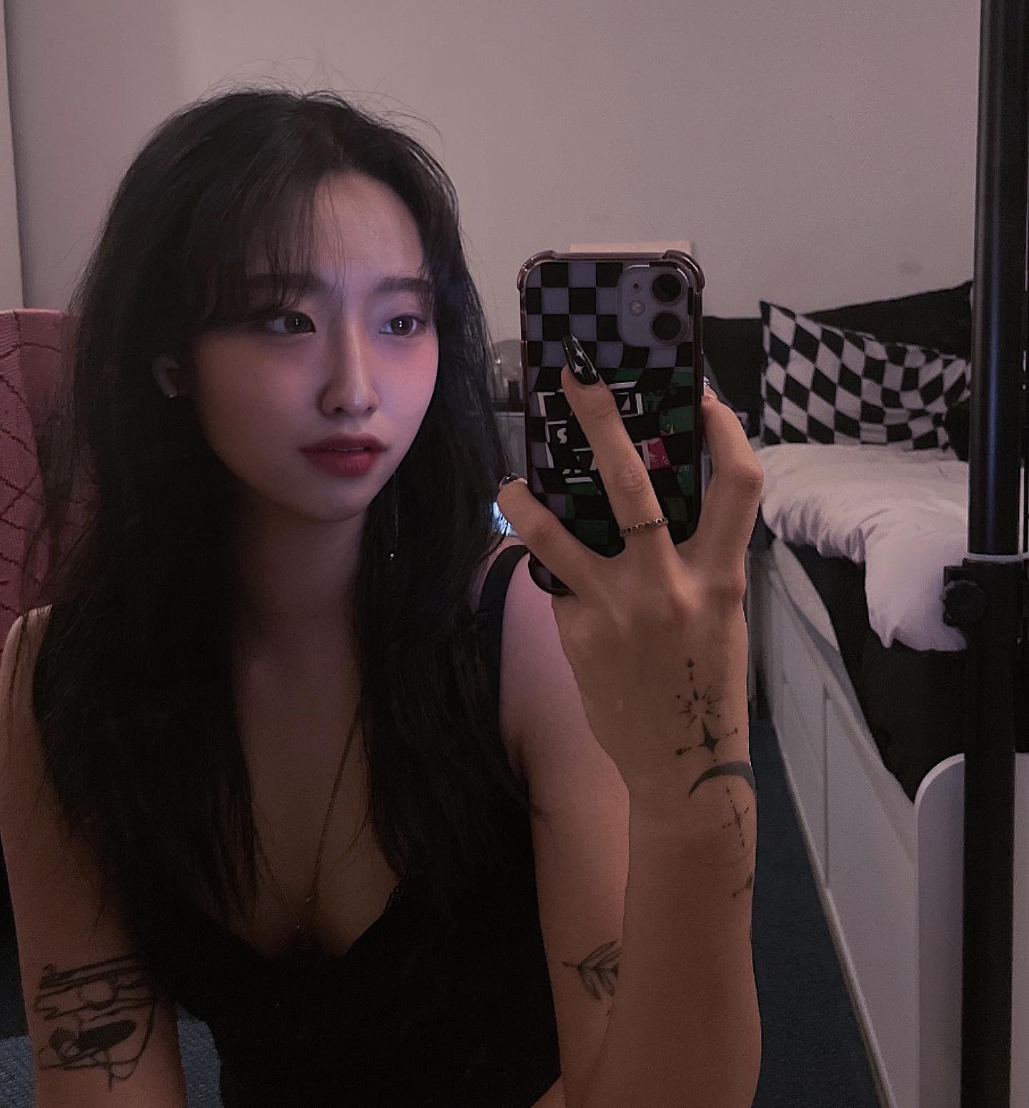 ⬛️