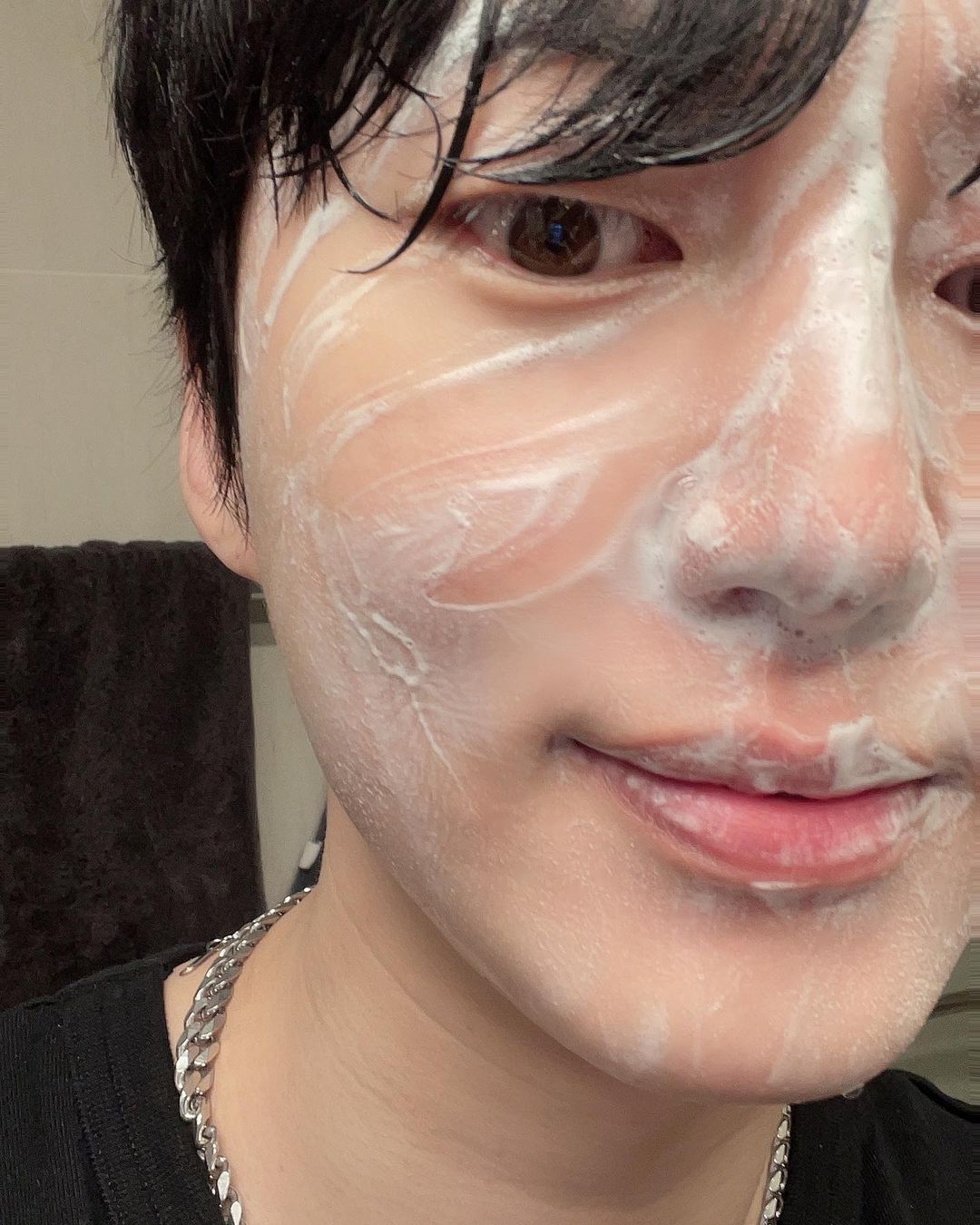 @uswbest17 on Instagram: “폼클렌징 추천 ggg폼클렌징은 써보니까 순하면서 클렌징이 확실히 잘되는 느낌이 들었어요~~ 근데 뭔가 기본 폼클렌징이랑은 다른 무언가의@좋은 느낌 느낌이 있는게