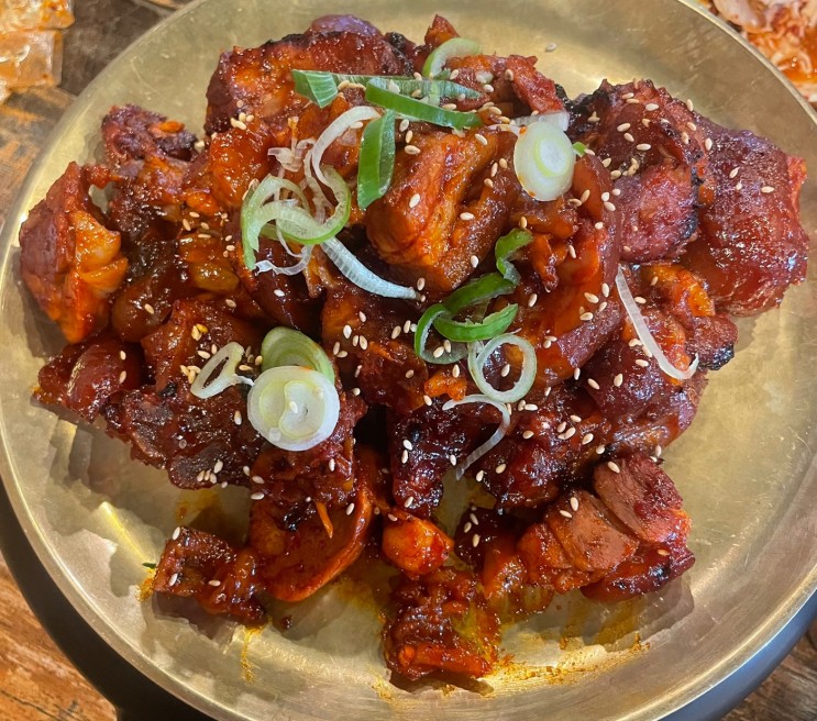 [ 호야네족발 ] 왕십리 ,성수동 , 행당동 , 한양대 맛집에서 불족발 먹고온 후기 !