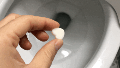 토일렛퍼퓸 토퓸으로 화장실 냄새 해결