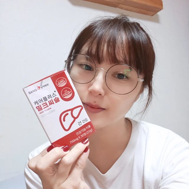 제시카 on Instagram: "#광고 자도 자도 피곤하면 간 때문이지! 요즘 필수로 챙기는 상아제약 밀크씨슬은 100% 폴란드산 프리미엄 밀크씨슬로 간 건강에 도움을 주는 기능성 원료 실리마린이 100%