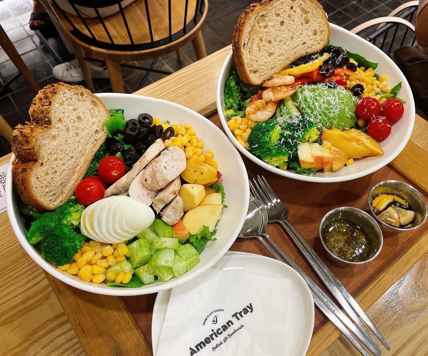 ⠀⠀⠀
나 샐러드 완전 좋아하네 🥗😋
⠀⠀⠀
