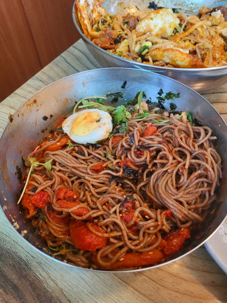 용인 정담식당, 줄 서서 먹는 막국수(ft. 양푼비빔밥 절대 시켜)