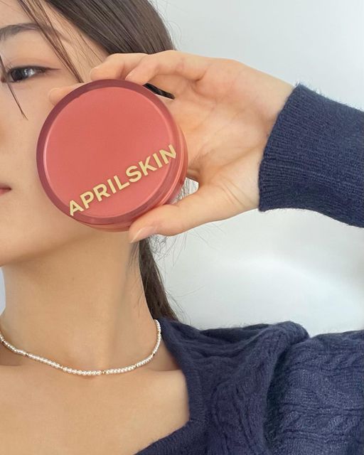 선효정🍀 on Instagram: "#광고 쿠션명가 에이프릴스킨의 히어로미니쿠션기획세트에요💕 🏷️ @aprilskin_korea 에이프릴 스킨 히어로에서 론칭 1주년 기념 한정판🫢 귀여운 미니사이