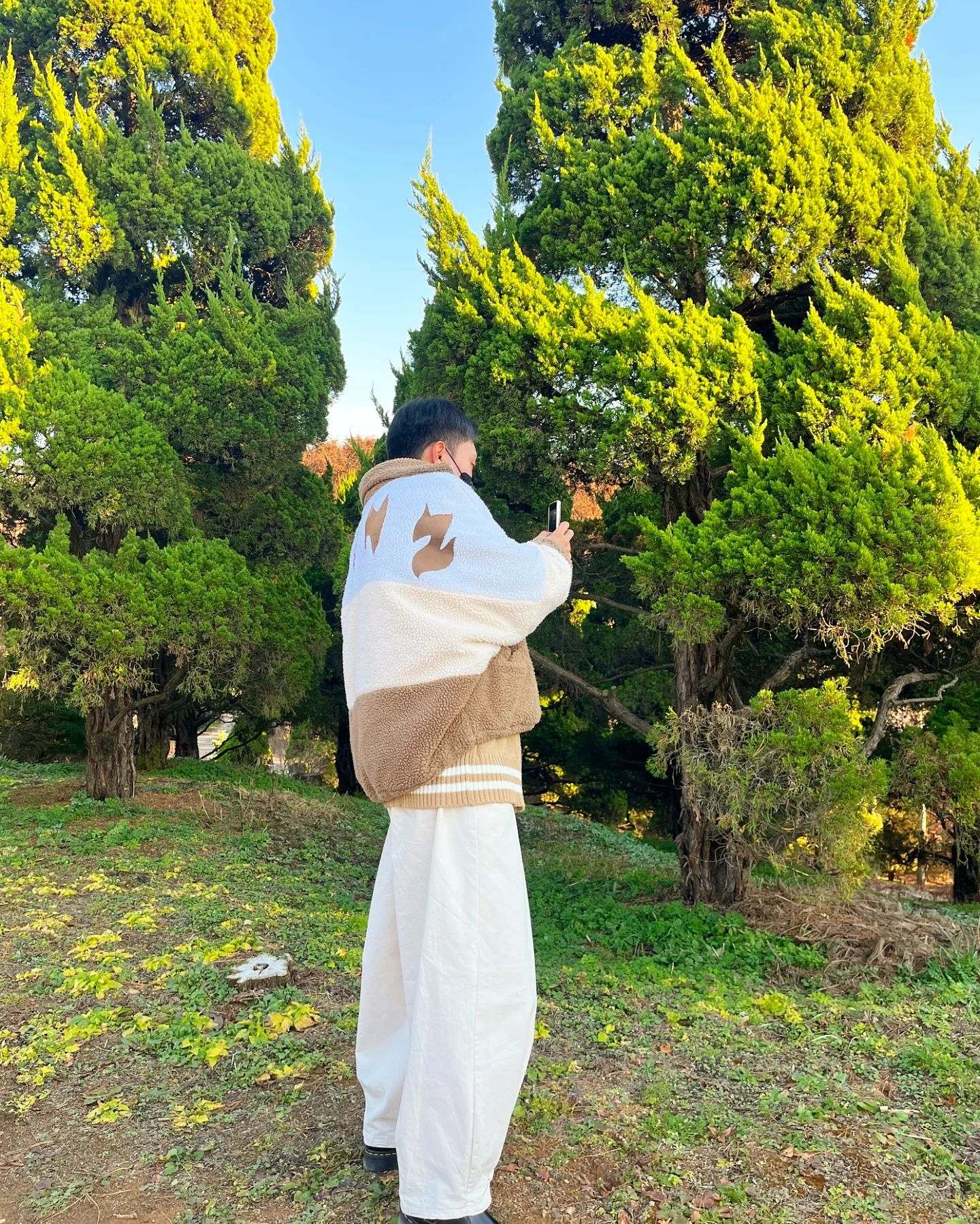 초록색 겨울 뭔가 어색하네요 🌿