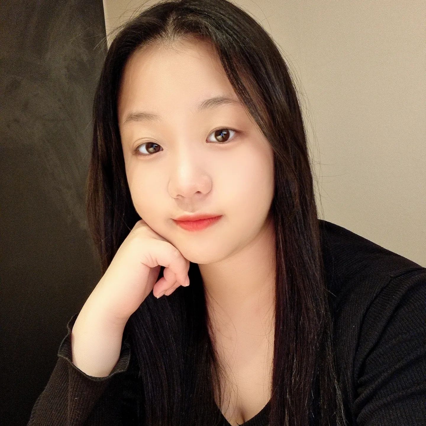 2023.01.20
새벽4시까지 놀다가 호텔 조식 먹겠다고 아침 8시반에 일어난 우리ㅋㅋㅋ
12시 퇴실하고 두끼에서 점심먹었당!!
나오는길에 인생네컷도 찍고 보드게임카페가서 3시간동안 놀았다!!
할리갈리,루미큐브,얼음깨기,원카드,도둑잡기!!! 3월달에 또 보자구~~~~😆😝
#부평문화의거리 #레드버튼보드카페부평점 #두끼 #인생네컷 #커플여행