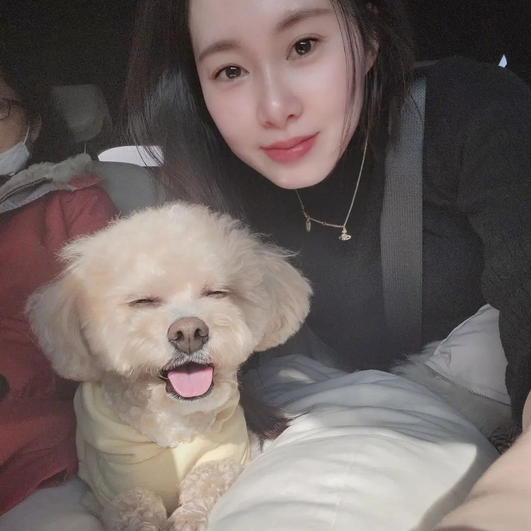 🐶💕

메리메리💛