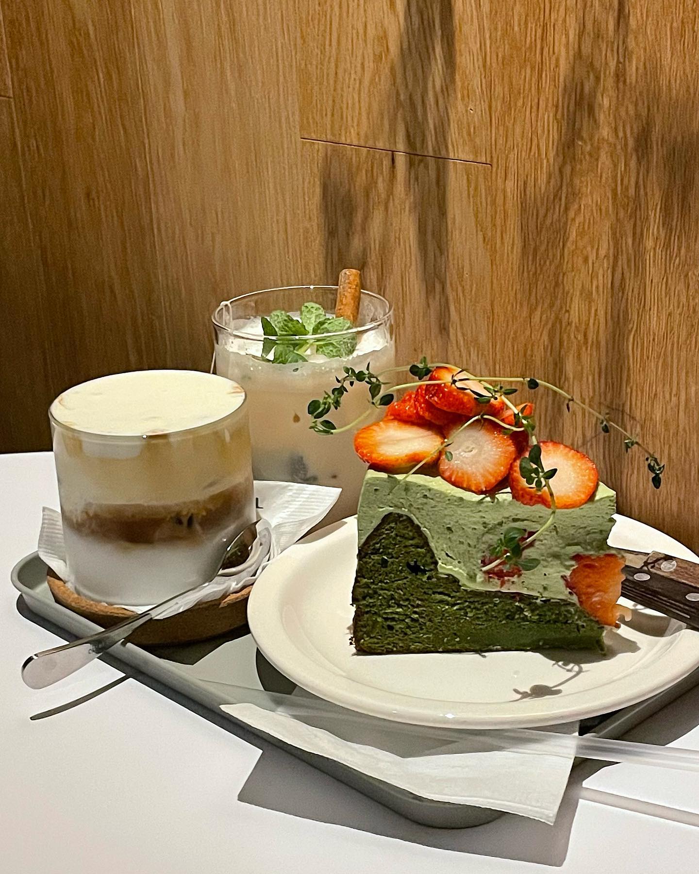 #단내음폴폴 내가 좋아하는 케이크 맛집🫥 말차갸또쇼콜라 최고٩(*'へ'*)و

#대흥동카페 #케이크맛집