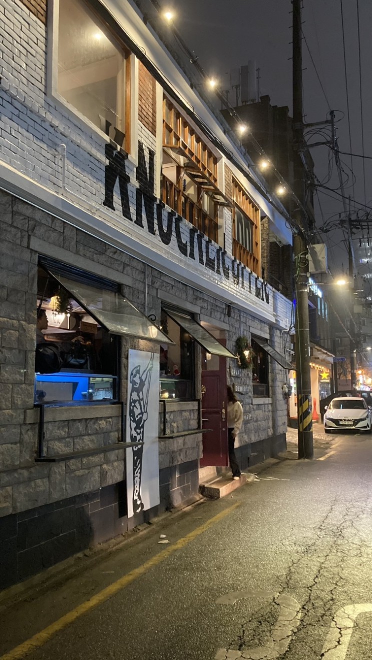 뮤직펍, 스탠딩바, MZ 또는 2030대, 뮤직바, 삼각지역 노커어퍼, 신용산술집, 신용상맛집, 용리단길맛집, 용리단길술집