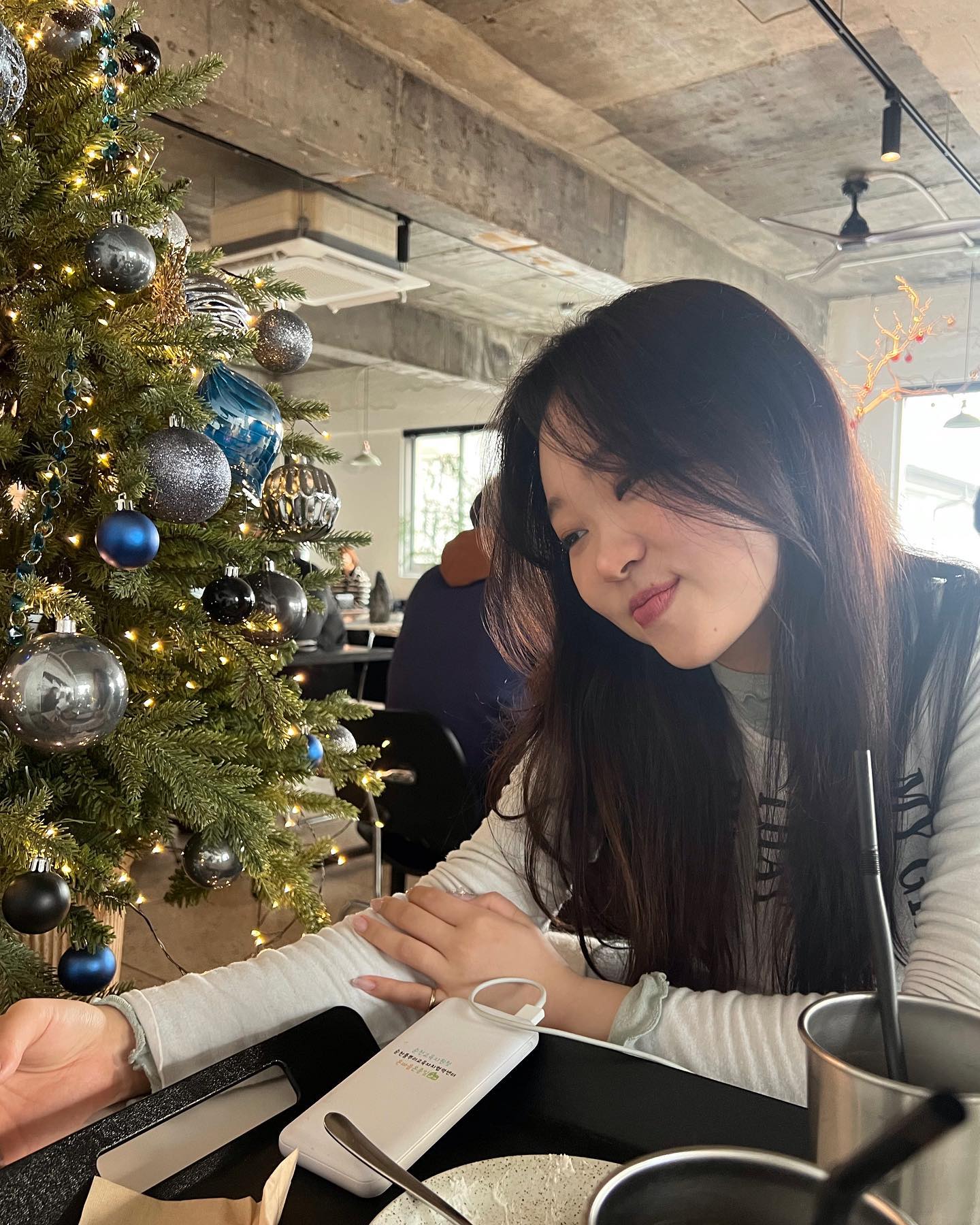 누가 트리 좀 없애주세요 . 🌲