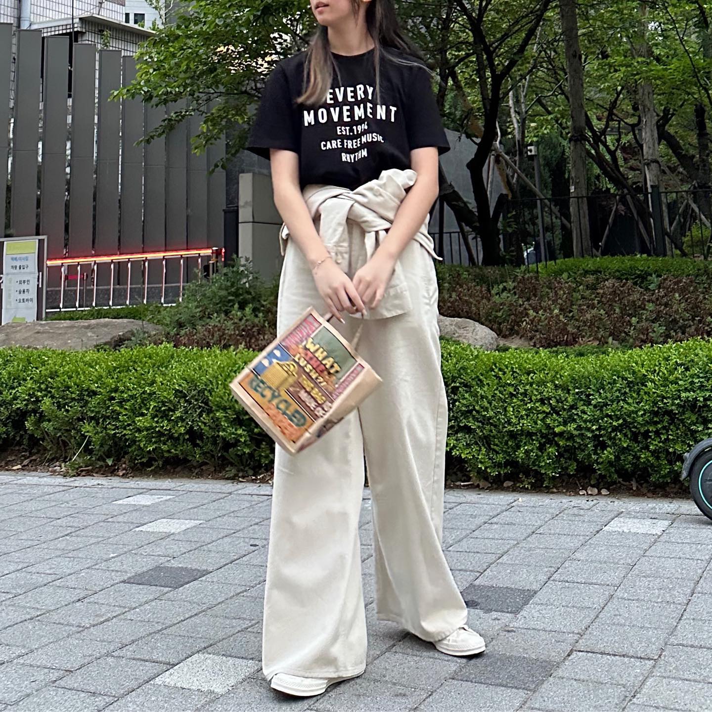 점프수트 묶어서 입기 ᕦ( ᐛ )ᕡ