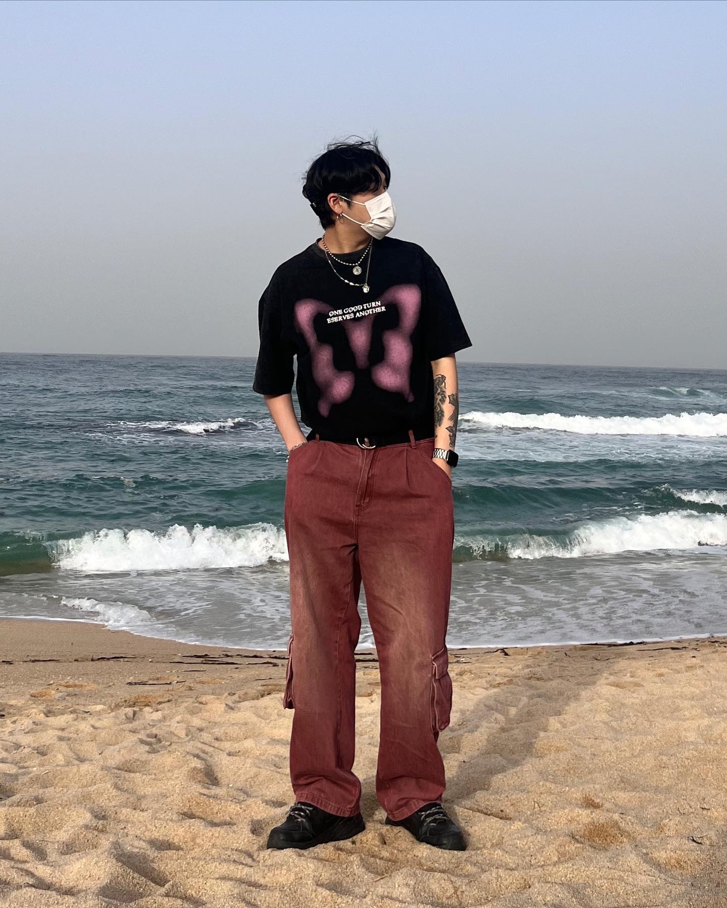 강릉바다 좋네예🌊
⠀

⠀
⠀
⠀
—#첫줄 
#following #f4f #followforfollowback 
#likeforfollow #likeforlikes #selfie ⠀
#selca #ootd #daily #fashion 
#데일리 #소통 #좋아요반사 #좋반 
#셀카 #셀피 #얼스타그램 #셀스타그램
#패션계정맞팔 #데일리그램 #스투시
#맞팔 #나이키#조던1#강릉#아식스